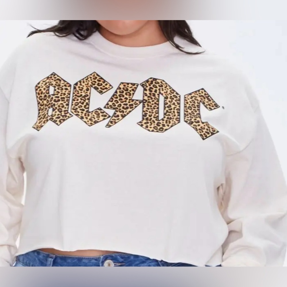 AC/DC Women’s Crop Animal Print LS Tee Shirt